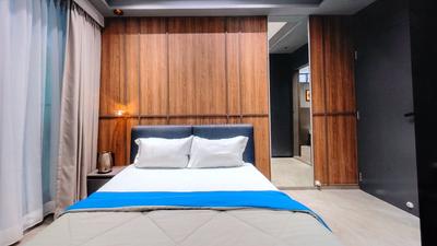 Bedroom Image of 5500 Sq.ft 5 BHK Apartment / Flat for sale in Vesu Surat for Rs. 26000000