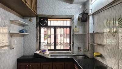 Kitchen Image of 590 Sq.ft 1 BHK Apartment / Flat for rent in Borivali West Mumbai for Rs. 35000