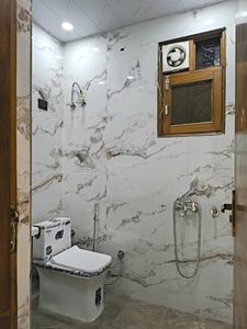 Common Bathroom Image of 1400 Sq.ft 3 BHK Builder Floor for sale in Indirapuram Ghaziabad for Rs. 12500000