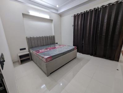 Bedroom Image of 1650 Sq.ft 3 BHK Builder Floor for sale in Palm Floors Sushant Lok 1, Sushant Lok Phase 1 Gurgaon for Rs. 27000000