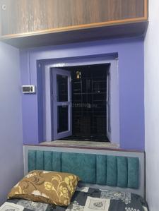 Bedroom Image of 500 Sq.ft 1.5 BHK Apartment / Flat for rent in Baranagar Kolkata for Rs. 11000