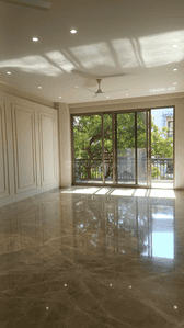 Image of 4000 Sq.ft 4 BHK Builder Floor for sale in Green Park Extension, New Delhi for Rs. 130000000
