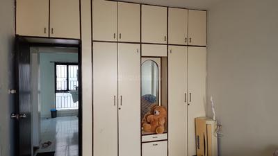 Bedroom Image of 700 Sq.ft 2 BHK Apartment / Flat for rent in Sadar Rajkot for Rs. 18000