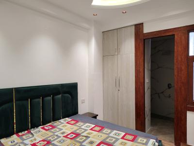 Bedroom Image of 1350 Sq.ft 3 BHK Builder Floor for sale in Shalimar Garden Ghaziabad for Rs. 8500000