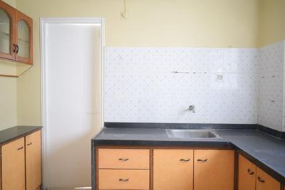 Kitchen Image of 2250 Sq.ft 4 BHK Apartment / Flat for sale in Bodakdev Ahmedabad for Rs. 16000000