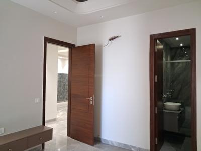 Bedroom Image of 1800 Sq.ft 3 BHK Builder Floor for sale in Paschim Vihar New Delhi for Rs. 36000000