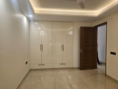 Bedroom Image of 1751 Sq.ft 3 BHK Builder Floor for sale in Patel Nagar New Delhi for Rs. 40000000