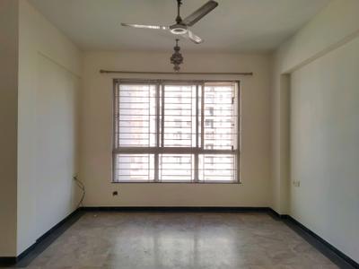 Living Room Image of 650 Sq.ft 2 BHK Apartment / Flat for sale in Amardeep Apartments, Mulund West Mumbai for Rs. 18000000