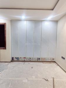 Bedroom Image of 1300 Sq.ft 4 BHK Builder Floor for sale in Sector 4 Rohini New Delhi for Rs. 24000000
