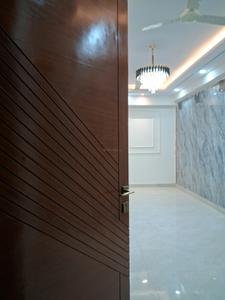 Main Entrance Image of 1450 Sq.ft 3 BHK Apartment / Flat for sale in Sector 73 Noida for Rs. 6500000
