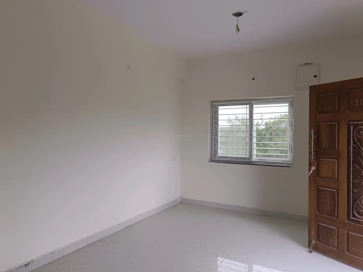 Sriven tulip Main Image 1