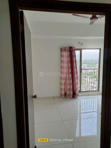 Bedroom Image of 1300 Sq.ft 2 BHK Apartment / Flat for sale in Shree Hari Divine, Zundal Ahmedabad for Rs. 5400000