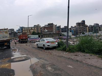 Image of 240 Sq.ft Residential Plot / Land for sale in Sector 44, Noida for Rs. 110000000