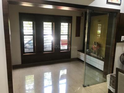 Bedroom Image of 2700 Sq.ft 4 BHK Villa for sale in Vastrapur Ahmedabad for Rs. 70000000