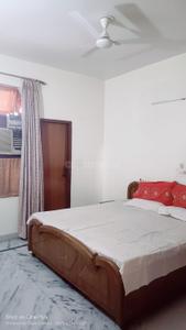 Bedroom Image of 1650 Sq.ft 2 BHK Builder Floor for rent in Ashoka Enclave Faridabad for Rs. 28500