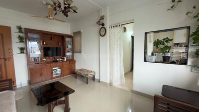 Hall Image of 950 Sq.ft 2 BHK Apartment / Flat for rent in Seema Garden, Kothrud Pune for Rs. 36000