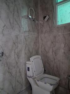 Common Bathroom Image of 1050 Sq.ft 2 BHK Apartment / Flat for sale in Sector 73 Noida for Rs. 4200006
