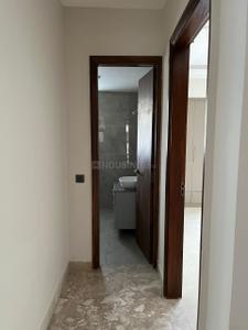 Image of 2920 Sq.ft 4 BHK Apartment / Flat for sale in Rajpur Road, Dehradun for Rs. 43800000