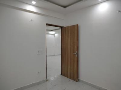 Bedroom Image of 2100 Sq.ft 4 BHK Apartment / Flat for sale in Titania Residency , Phi IV Greater Noida for Rs. 11500000