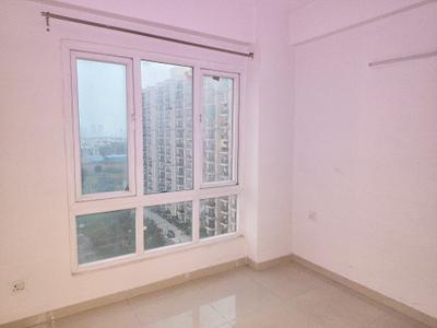 Bedroom Image of 1050 Sq.ft 3 BHK Apartment / Flat for sale in Signature Global The Millennia, Sector 37D Gurgaon for Rs. 8250000