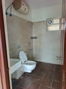 Bathroom Image of 2600 Sq.ft 3 BHK Penthouse for rent in Adarsh Palm Retreat Daffodils, Bellandur Bengaluru for Rs. 120000