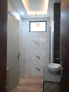 Common Bathroom Image of 2250 Sq.ft 4 BHK Builder Floor for sale in Paschim Vihar New Delhi for Rs. 42000000