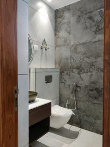 Bedroom One Image of 2000 Sq.ft 4 BHK Builder Floor for sale in Reeba Homes Ultra Luxury Builder Floors, Indirapuram Ghaziabad for Rs. 23500000