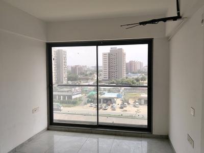 Bedroom Image of 2500 Sq.ft 3 BHK Apartment / Flat for rent in Adani Amora, Shantigram Ahmedabad for Rs. 50000