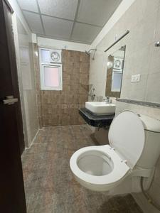Image of 1500 Sq.ft 3 BHK Apartment / Flat for rent in Shri Radha Aqua Garden, Noida Extension, Greater Noida for Rs. 25000