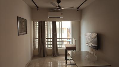Living Room Image of 900 Sq.ft 2 BHK Apartment / Flat for rent in Meru Codename BKC, Kurla West Mumbai for Rs. 79999