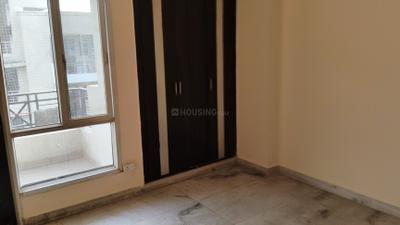 Bedroom Image of 1600 Sq.ft 3 BHK Apartment / Flat for rent in Exotica East Square, Indirapuram Ghaziabad for Rs. 31000