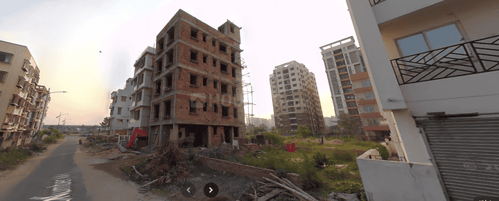 FULL BUILDING ON HIDCO PLOT Main Image 1