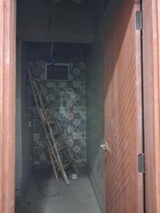 Common Bathroom Image of 1500 Sq.ft 3 BHK Apartment / Flat for sale in Sector 73 Noida for Rs. 5300000