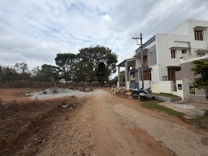 Front line estate Main Image 1