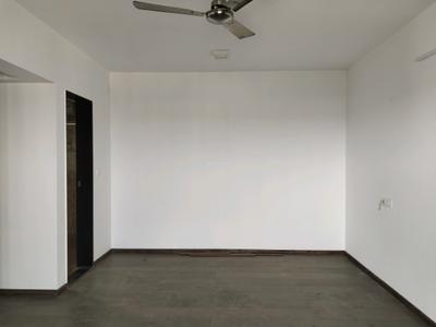 Bedroom Image of 2500 Sq.ft 4 BHK Apartment / Flat for sale in Hubtown Sunmist, Andheri East Mumbai for Rs. 85000000