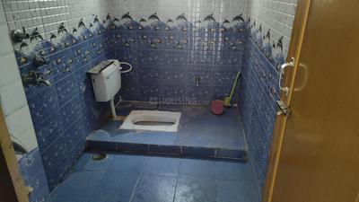 Bathroom Image of 1550 Sq.ft 3 BHK Apartment / Flat for rent in Rajbansi Nagar Patna for Rs. 21000