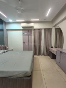 Bedroom Image of 2649 Sq.ft 4 BHK Apartment / Flat for sale in Addor Cloud 9, Ambawadi Ahmedabad for Rs. 32500000