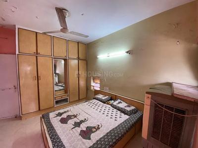 Bedroom Image of 2475 Sq.ft 4 BHK Apartment / Flat for sale in Sun Skypark, Ambli Ahmedabad for Rs. 17500000