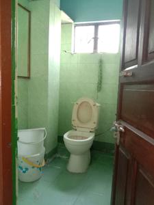 Common Bathroom Image of 1200 Sq.ft 3 BHK Apartment / Flat for sale in Duillya Howrah for Rs. 3000001
