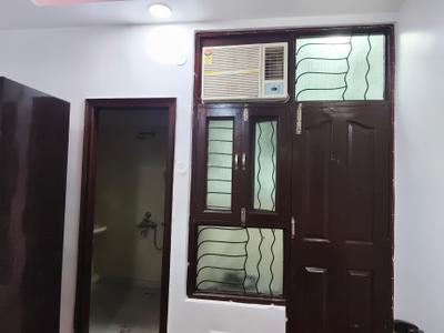 Bedroom Image of 850 Sq.ft 2 BHK Apartment / Flat for sale in Indirapuram Ghaziabad for Rs. 5600000