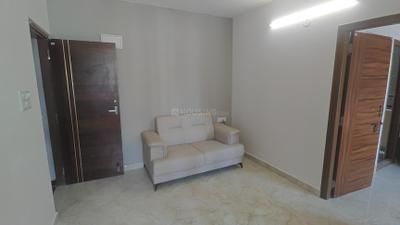 Living Room Image of 650 Sq.ft 1 BHK Apartment / Flat for rent in Thanisandra Bengaluru for Rs. 25000