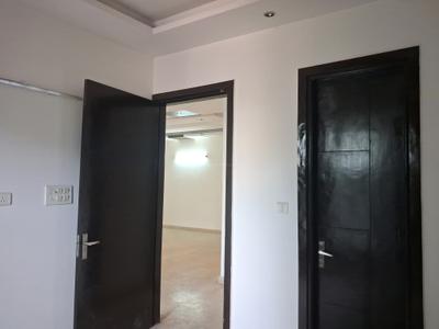 Bedroom Image of 1800 Sq.ft 3 BHK Builder Floor for sale in Paschim Vihar New Delhi for Rs. 25000000