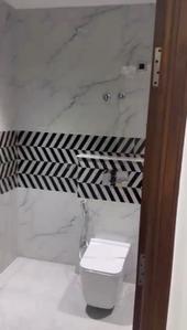 Bathroom Image of 2400 Sq.ft 4 BHK Builder Floor for sale in Ansal Api Esencia, Sector 67 Gurgaon for Rs. 27500000
