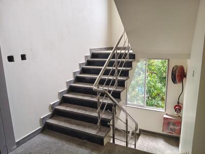 Image of 1600 Sq.ft 2 BHK Apartment / Flat for rent in Dharampeth, Nagpur for Rs. 40000
