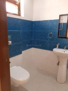 Bathroom Image of 1450 Sq.ft 4 BHK Independent House for sale in Palam Vihar Gurgaon for Rs. 27000000