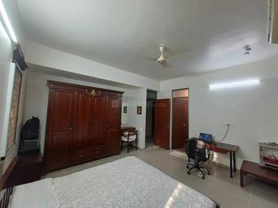 Bedroom Image of 3200 Sq.ft 3 BHK Apartment / Flat for sale in Thaltej Ahmedabad for Rs. 29000000