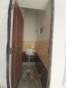 Bathroom Image of 481 Sq.ft 1 BHK Independent House for rent in Chopasni Housing Board Jodhpur for Rs. 8000