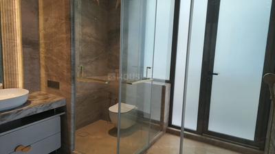 Bathroom Image of 7200 Sq.ft 4 BHK Builder Floor for sale in Maharani Bagh New Delhi for Rs. 290000000