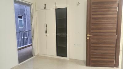 Bedroom Image of 1570 Sq.ft 3 BHK Apartment / Flat for rent in Smartworld Orchard, Sector 61 Gurgaon for Rs. 65000