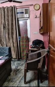 Bedroom Image of 450 Sq.ft 2 BHK Builder Floor for sale in Shastri Nagar New Delhi for Rs. 3450000